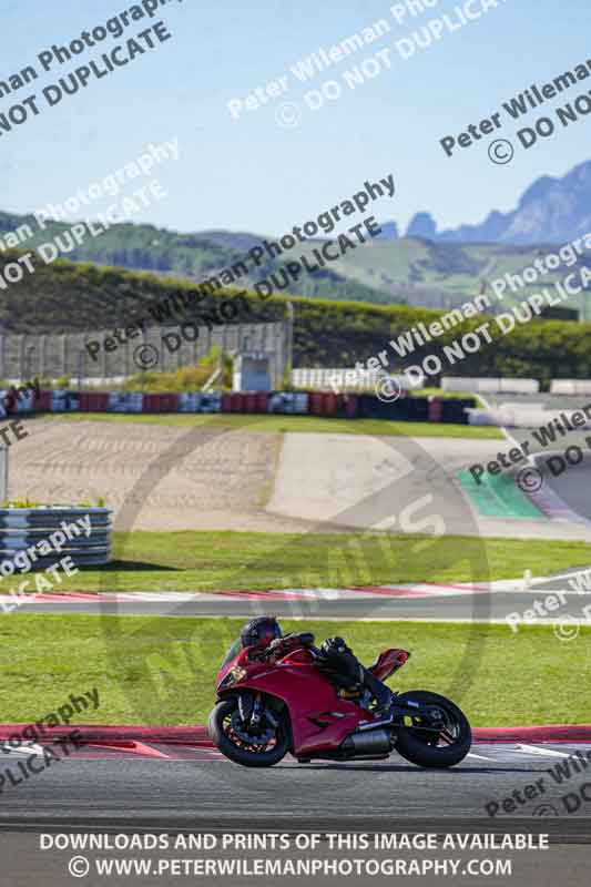 Circuito de Navarra;Spain;event digital images;motorbikes;no limits;peter wileman photography;trackday;trackday digital images